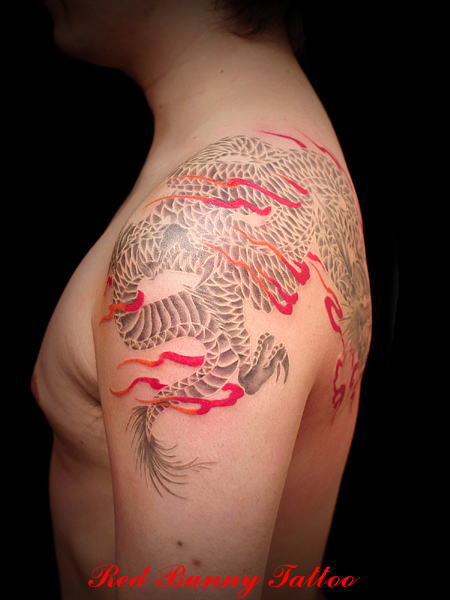 龍　刺青